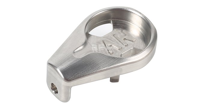 精密零件加工過程中如何保證精度？